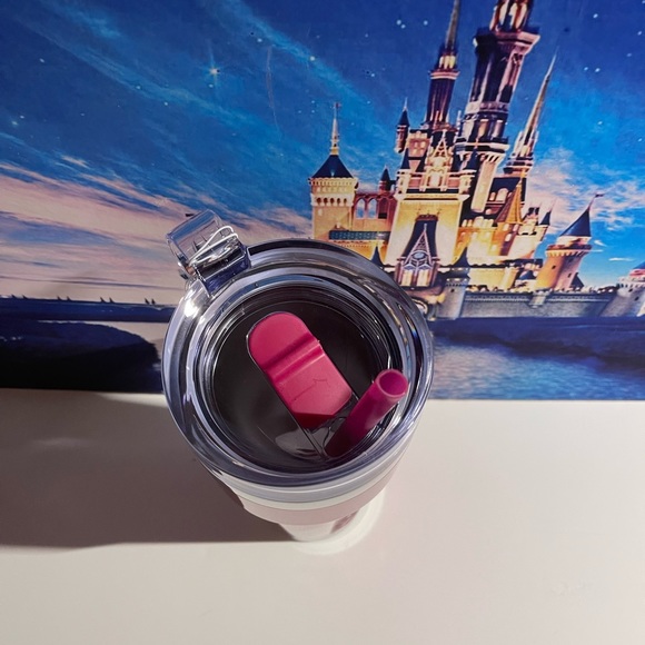 Dunkin Donuts tumbler - Picture 3 of 3